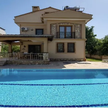 Villa Detached With Private Pool In *